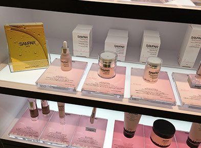 5 maneras en que la iluminación LED para estantes impulsa las ventas minoristas en supermercados y farmacias.